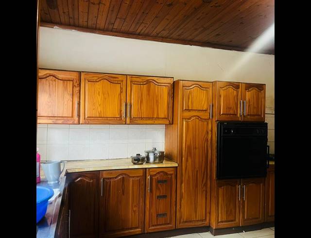 3 BEDROOM HOUSE FOR SALE IN IMBALI